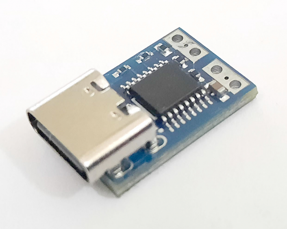 PD �������-������� PDC004: ���� TYPE-C - ����� 12�.